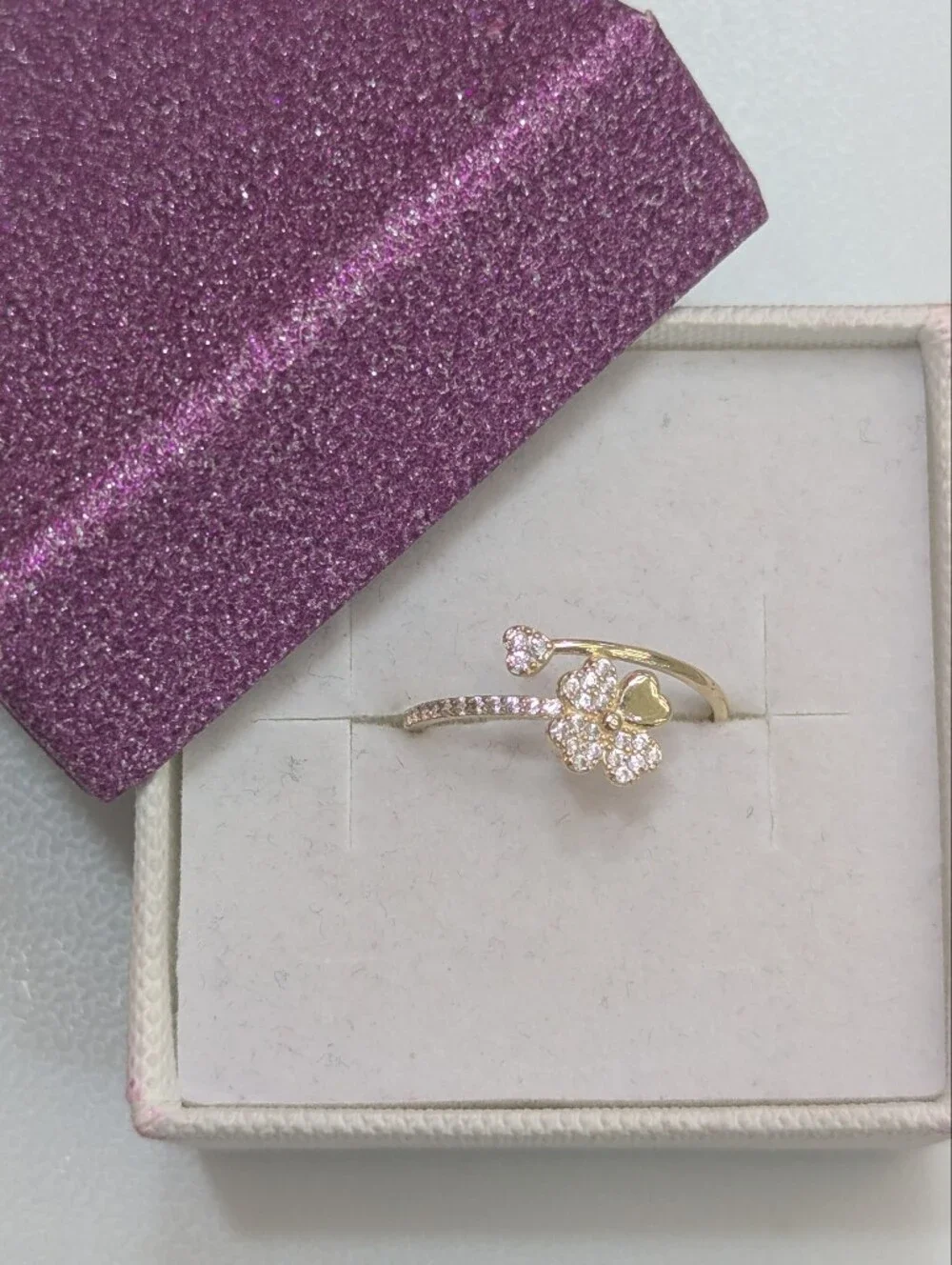 10kt Real Gold Women's Ring Size 7